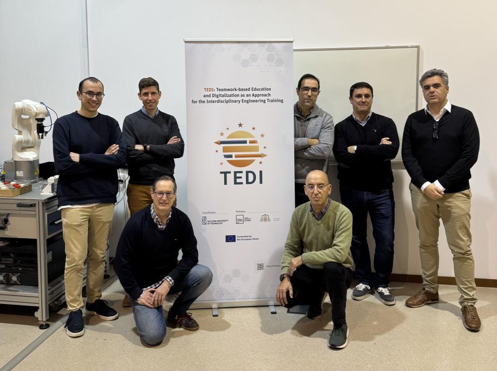 Imagen La Universidad de Oviedo participa en un proyecto europeo para fomentar los intercambios de estudiantes y profesores en el ámbito de las ingenierías industriales